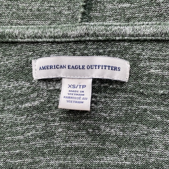 Cropped hoodie - Picture 3 of 3